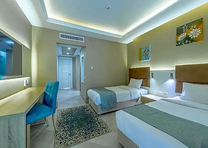 Hotel Titanic Royal 3*